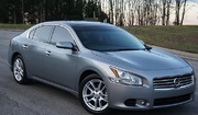 2009-nissan maxima SV panoramic.